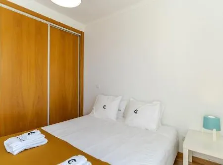 Apartment Jardins Do Oceano Ii Modern Near *